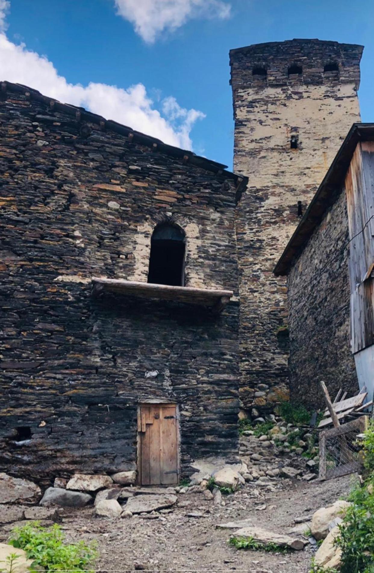 Отель Old House Ушгули Экстерьер фото